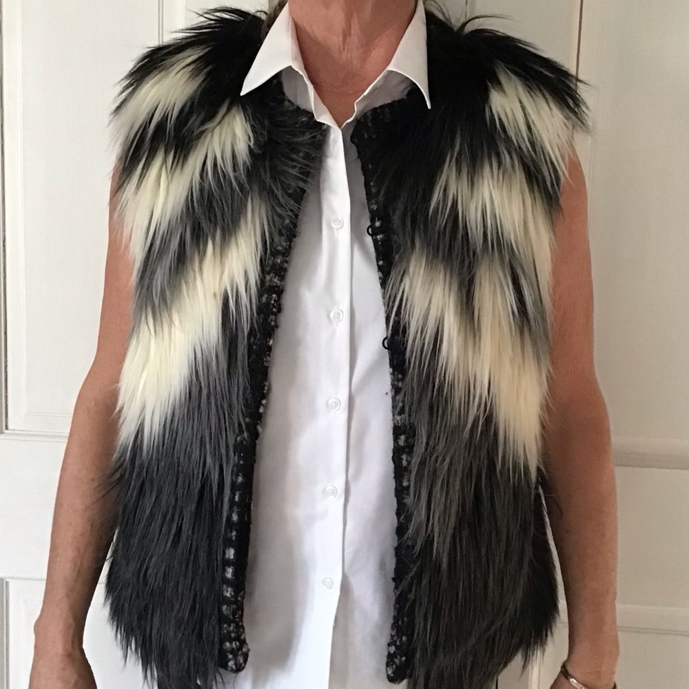 Kristen Blake Monochrome Faux Fur Vest